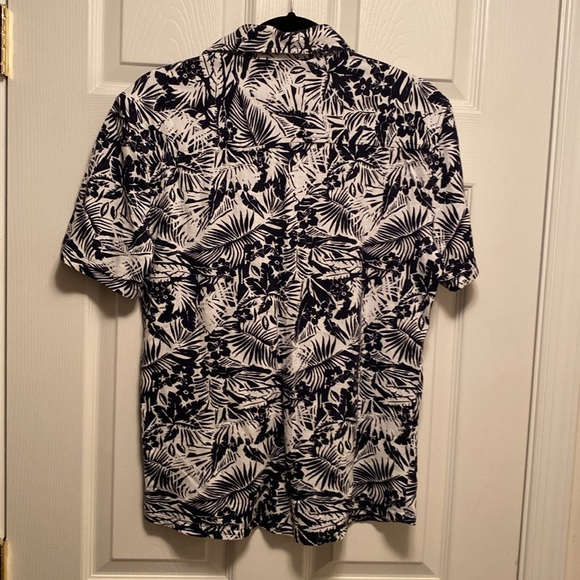 Brand New Goodfellow & Co Navy/White Knit Button Down Shirt…size S - Picture 2 of 6